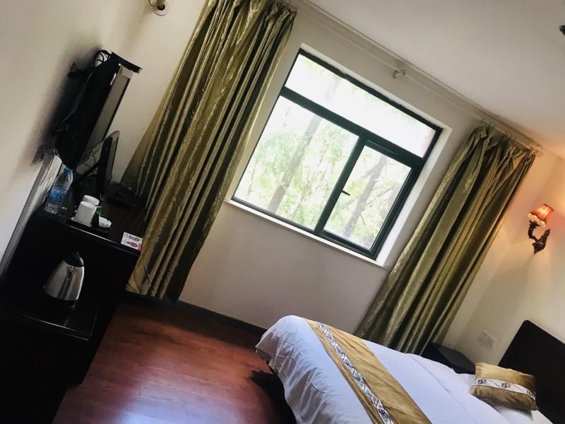 Hotel Greentree Alliance Minhang Jiaotong 3*